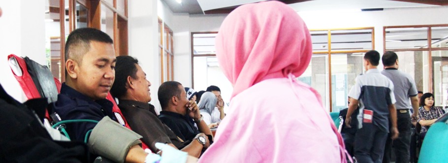 Donor Darah Ke-21 Lembaga Penelitian dan Pengabdian Masyarakat