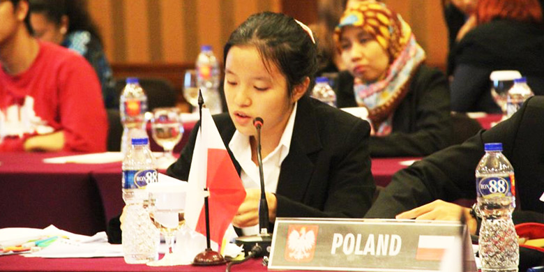 Ketika Pelajar SMA Membahas Krisis Pengungsi Eropa di PMUN 2016
