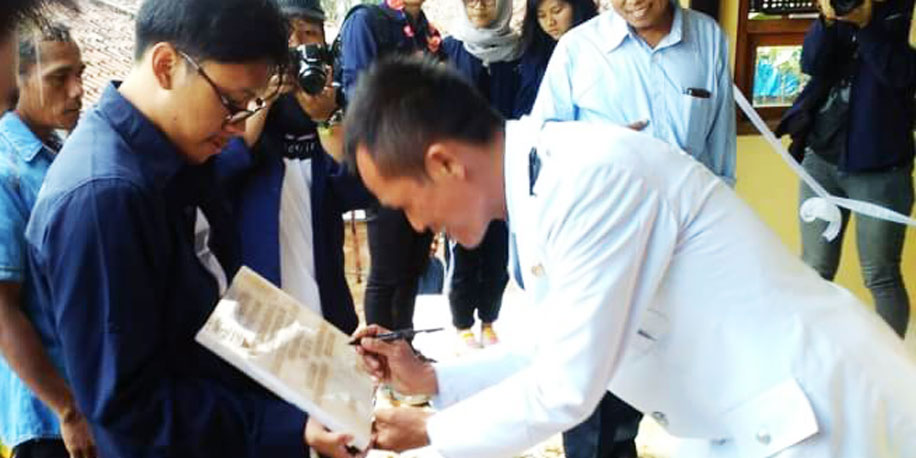 Rayakan HUT RI dengan Pengabdian