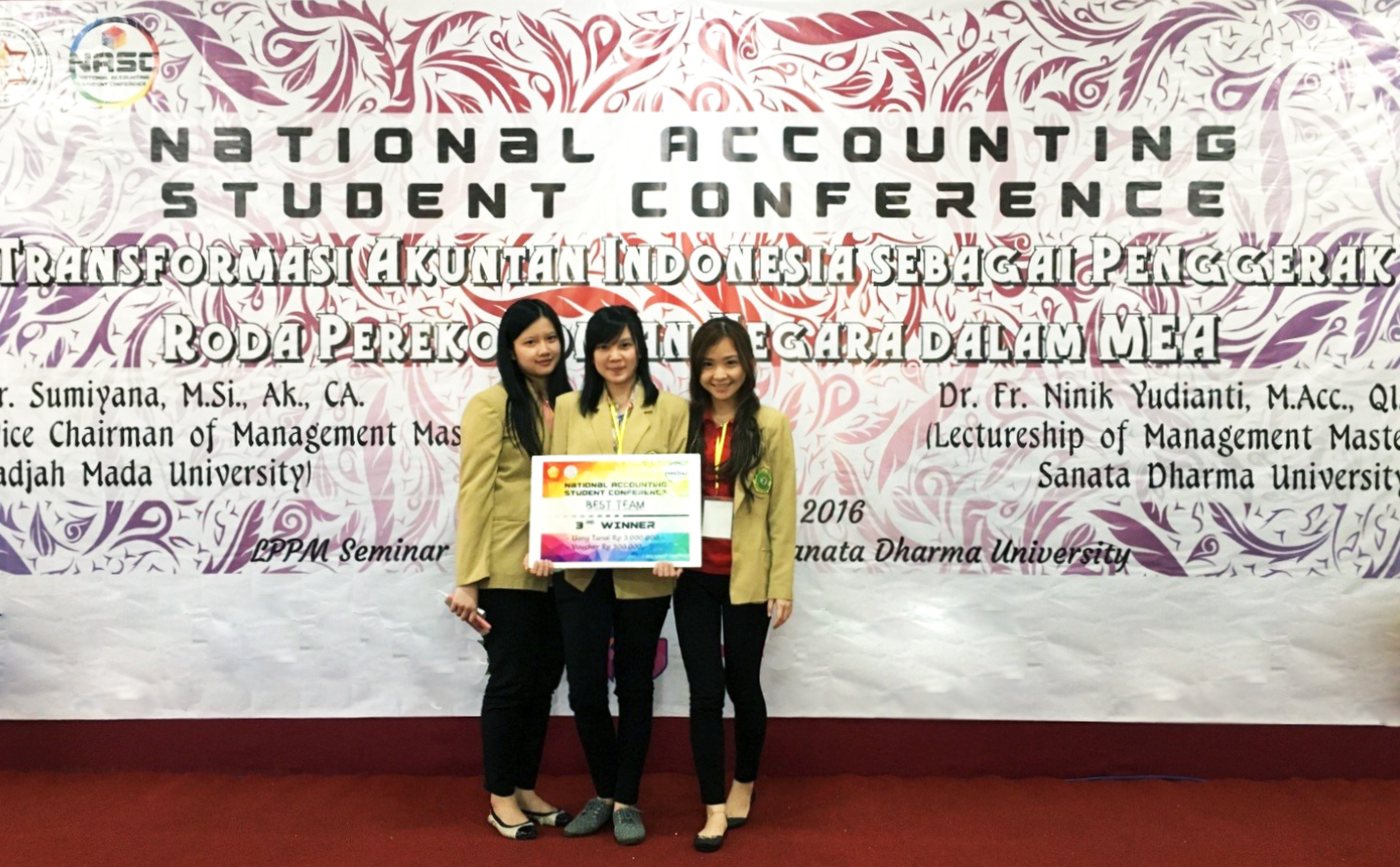 Featuring Cloud Computing, Unpar Accounting Team Won Third Prize In “Best Team”