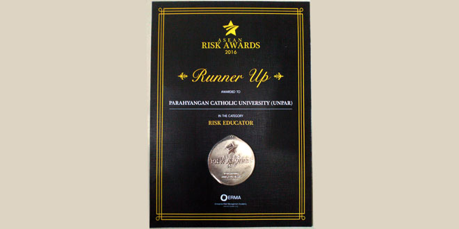 Unpar as “Runner Up” In Asean Risk Award 2016