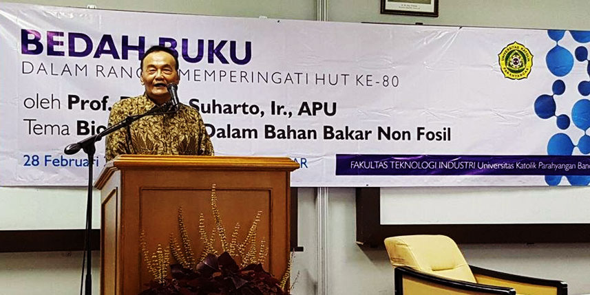 Bedah Buku Prof Suharto