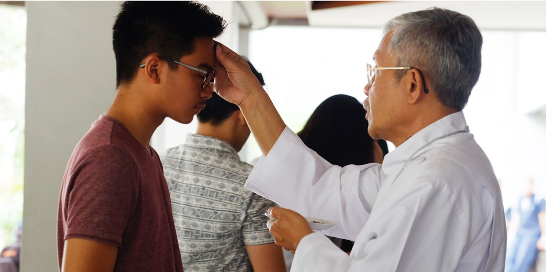 mengawali pra paskah dengan misa rabu abu