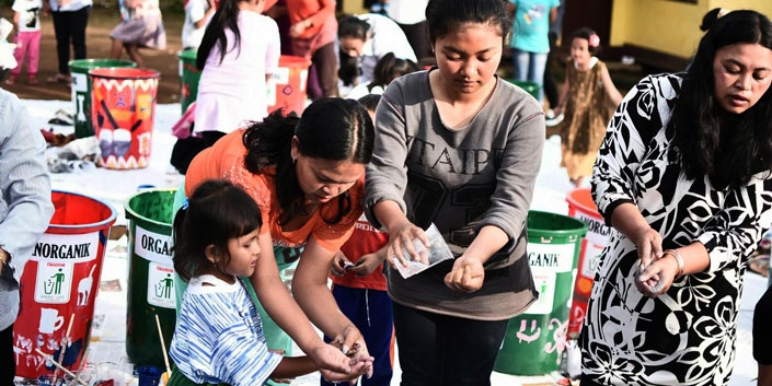 tosaya-2017 Membantu Sesama