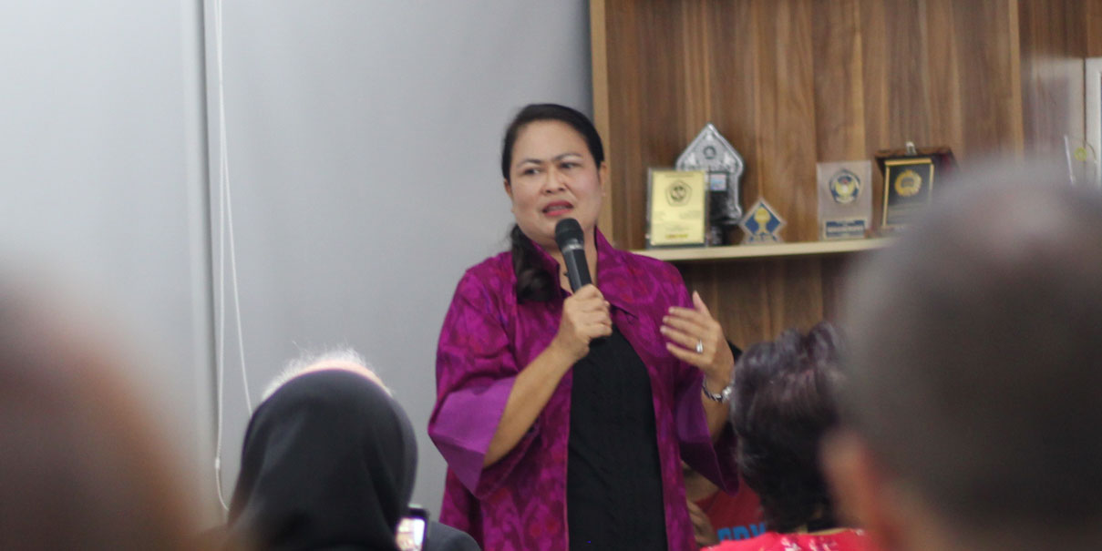 peluncuran-buku-hi-1