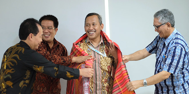 Kunjungan Universitas HKBP Nommensen