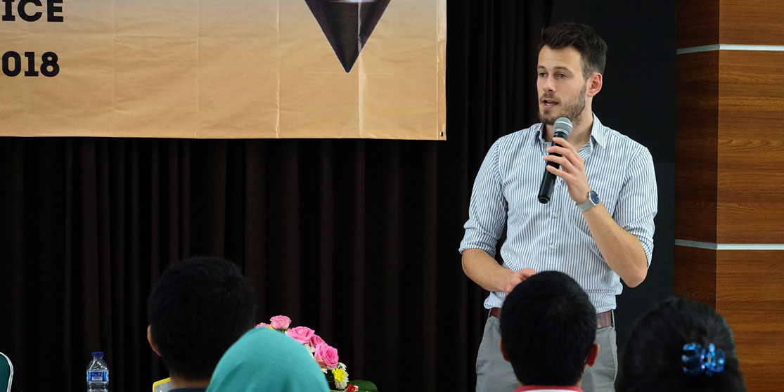 Experience the Cone Penetration Test and its Application