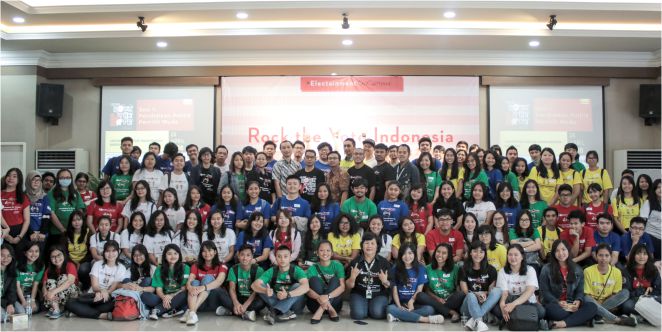 Enliven the Youth Spirit in Democracy