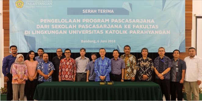 Handover of Unpar’s Post Graduate Program Management