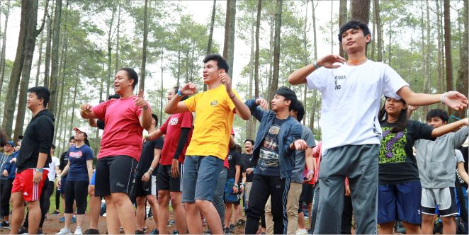 Semi-Annual Event Akuntansi Unpar: Make Bonds Out of Boundaries