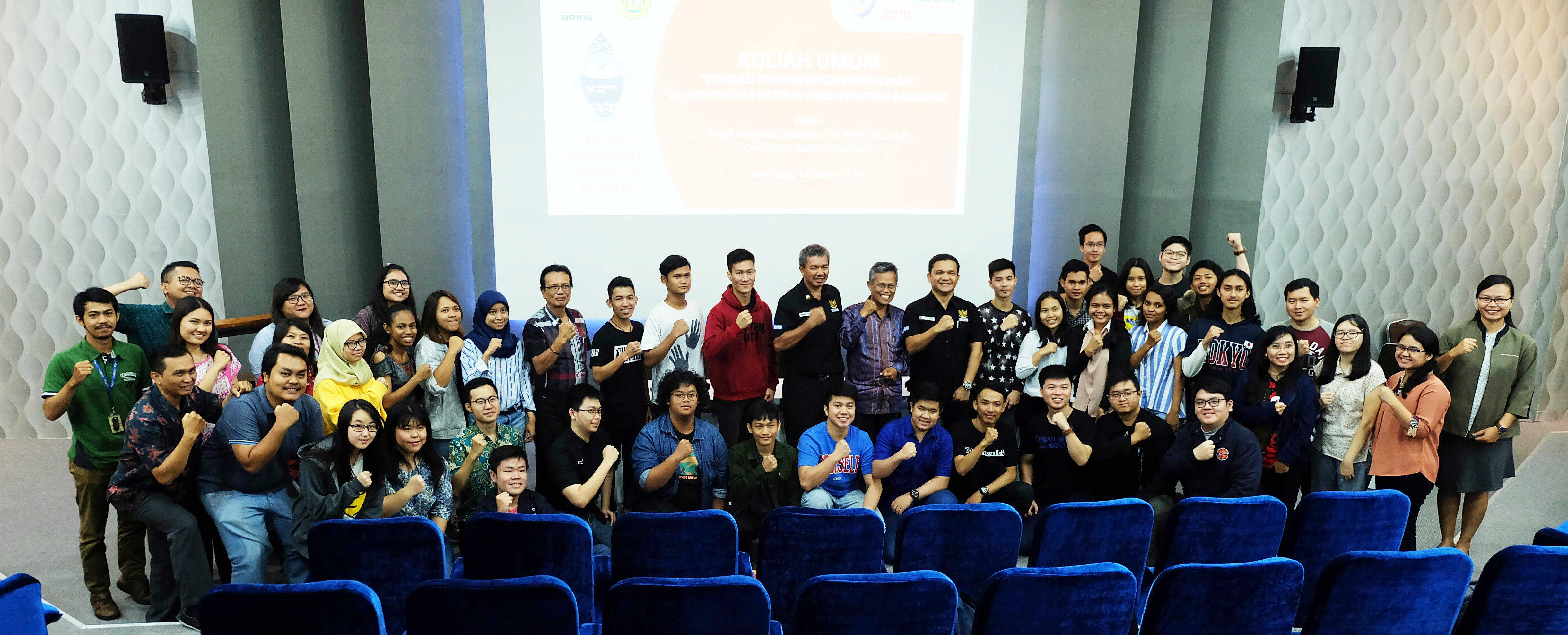 Saatnya Konsumen Indonesia Berdaya